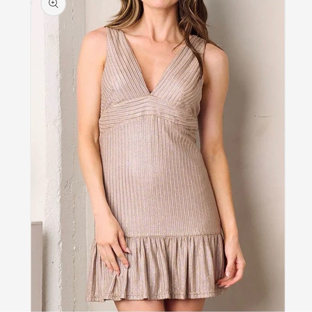 TCEC V-Neck Shimmer Mini Cocktail‎ Evening Dress Women’s SZ Small Tan NEW